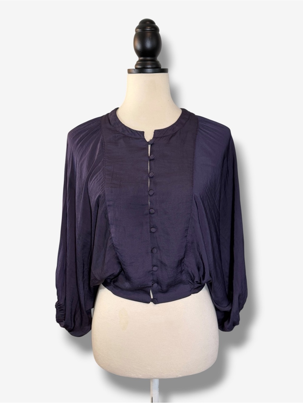 Urban Outfitters Purple Crop Top Size M Dolman Batwing Sleeve Button Front Satin